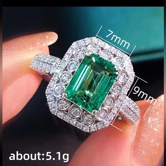 Vintage style Green Emerald princess cut silver  ring Sz 9 - Picture 5 of 9